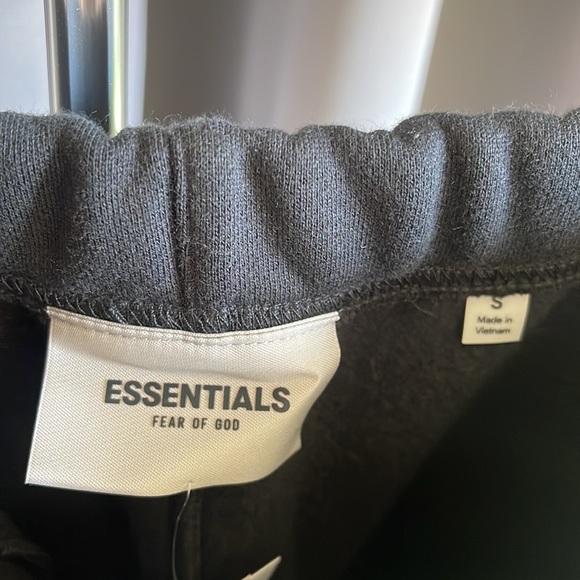 ESSENTIALS• Fear of God lounge/ track shorts• NWT - Picture 6 of 6